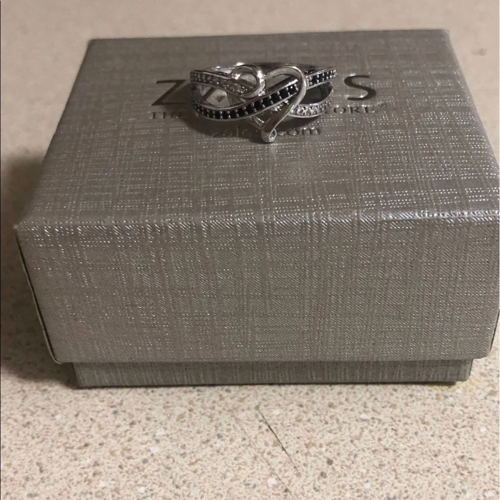 Zales Size 7 Black Diamond Ring